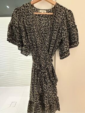 Black & Cream Floral Wrap Dress - Lightweight Women's Dress